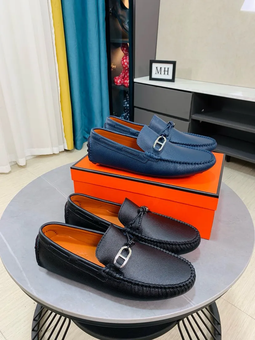 Men's men's shoes 💰458🌹🌹 Comes with packaging [Hermès] Hermès 🚹 Men's new bean slip-on shoes, full of charm, luxury style gentleman's shoes. Hermès exquisite hardware buckle accessories (❌refuse to fade) embossed design elements... interpret the brand image design concept 👑 Material imported cowhide ➕ Selected genuine leather lining ➕ Brand wear-resistant sole stitching 🔍🔍 Size: 38-44